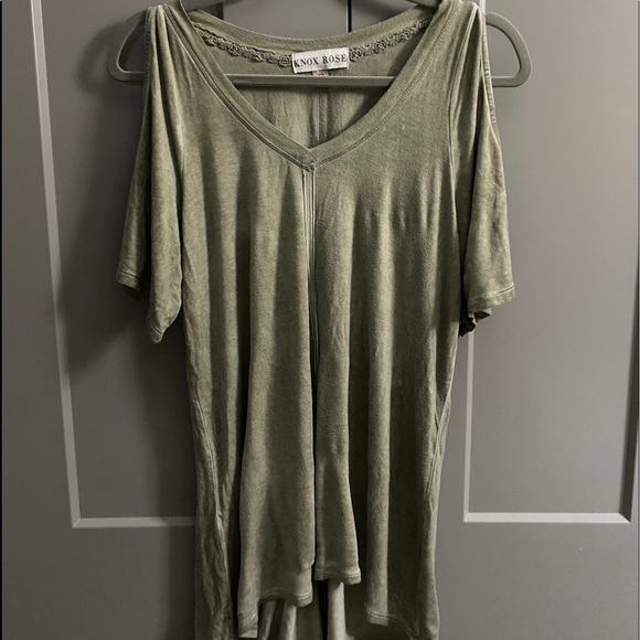 Hunter green cold shoulder blouse - Picture 1 of 1